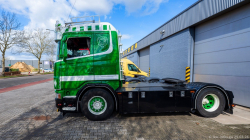 20260329-Tom-Holding-00385